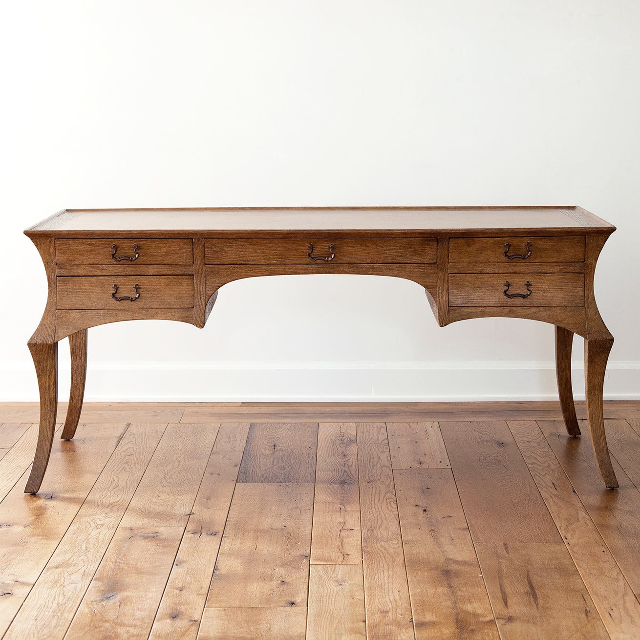 Cyrano Desk Cyrano Desk